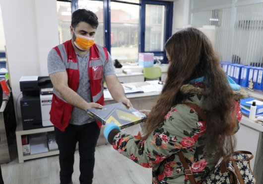 TABLETLERİNE KAVUŞTULAR