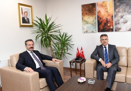 Vali Aksoy Çayırova'da