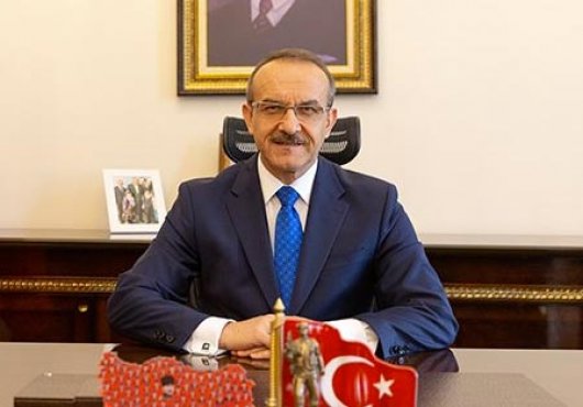 VALİ  YAVUZ'DAN  29 EKİM CUMHURİYET BAYRAMI KUTLAMA MESAJI