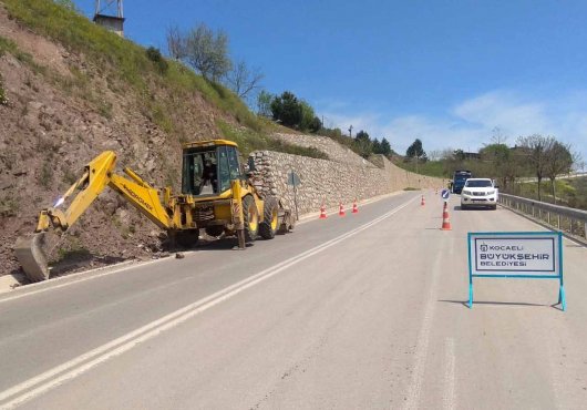 İLİMTEPE YOLUNDA ÇALIŞMA