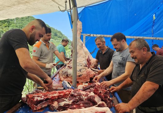 Kocaeli'de kurban kesim yerlerinde hareketlilik