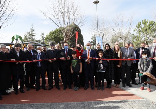 CEVHER DUDAYEV PARKI AÇILDI