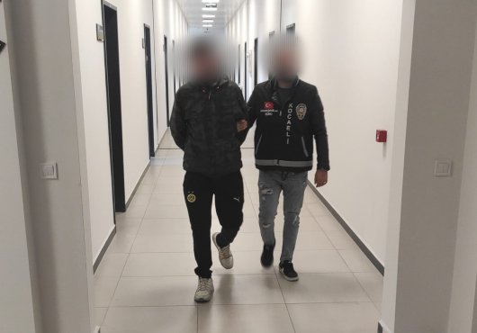 6 yl hapis cezası ile aranan hırsız yakalandı!