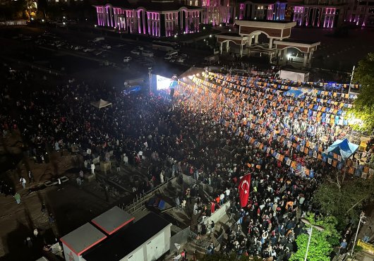 Cumhur İttifakı zaferi kutluyor! 