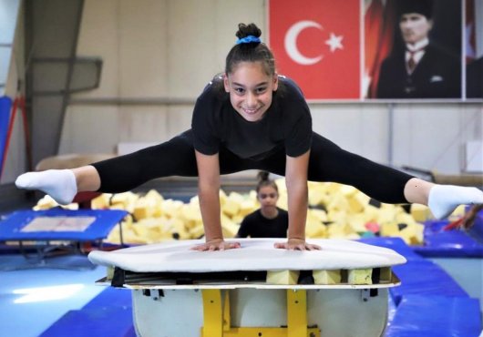 JİMNASTİĞE KALDIĞI YERDEN DEVAM