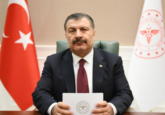 AÇIK HAVADA MASKE  KALKTI