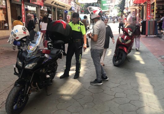 MOTOSİKLET SÜRÜCÜLERİNE UYARI