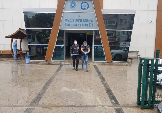 FETÖ YALANI İLE  165 BİN LİRA DOLANDIRDI