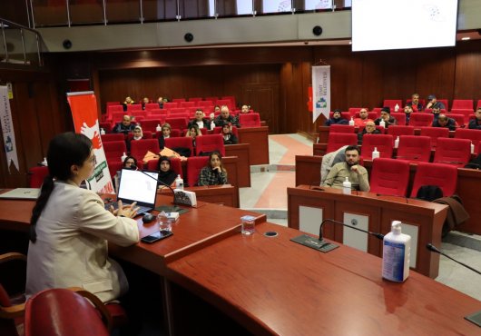 İzmit Belediyesi’nden personeline bir farkındalık semineri daha! 
