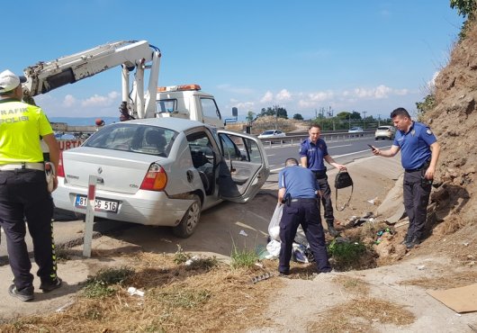 Takla atan otomobilde  2’si çocuk 6 kişi yaralandı