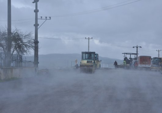 AĞIR TONAJLI ARAÇLARIN GEÇTİĞİ YOL ARTIK DAHA  GÜVENLİ