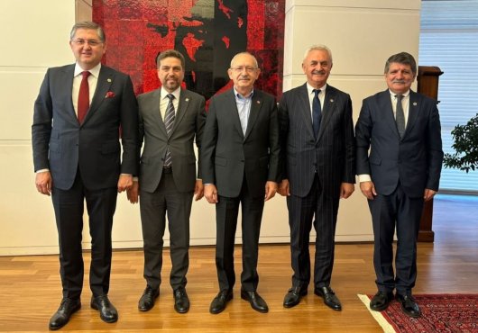 Kılıçdaroğlu'nu İl Kongresine Davet Ettiler