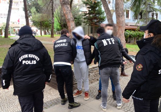 5 BİN 658 KİŞİ SORGULANDI, ARANAN 6 KİŞİ YAKALANDI
