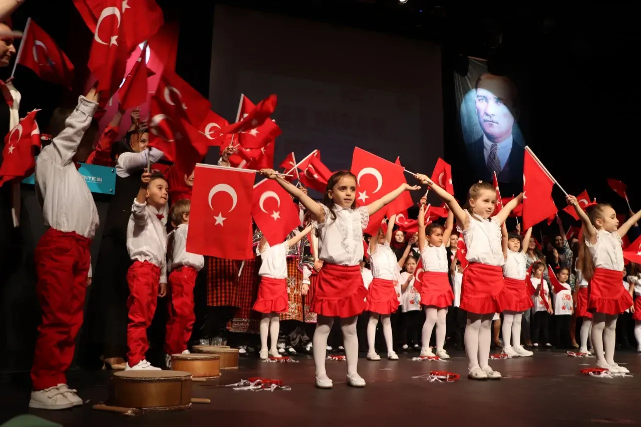 Kocaeli'de 23 Nisan coşkulu kutlandı!
