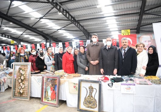 Kartepe hanımeli pazarı kuruldu