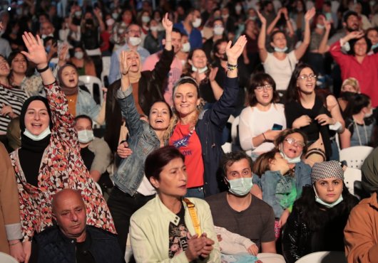 İZMİT KADIN FESTİVALİ'NDE YENİ TÜRKÜ RÜZGARI