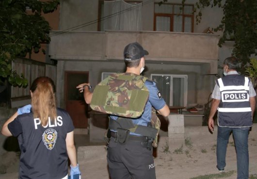 ARANAN  ŞAHISLARA OPERASYON 26 KİŞİ YAKALANDI
