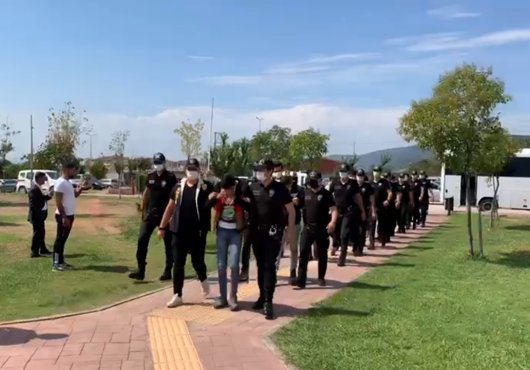 SİBER ÇETE ÇÖKERTİLDİ