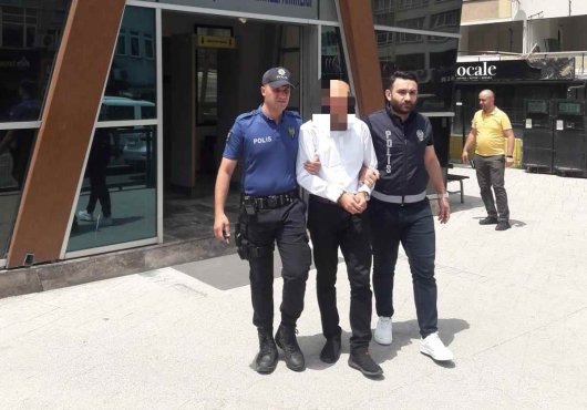 Aranan hırsız yakalandı!   