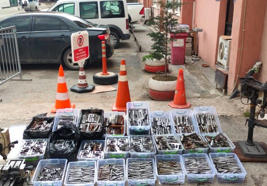 Silah kaçakçılarına operasyon  44 kişi gözaltında